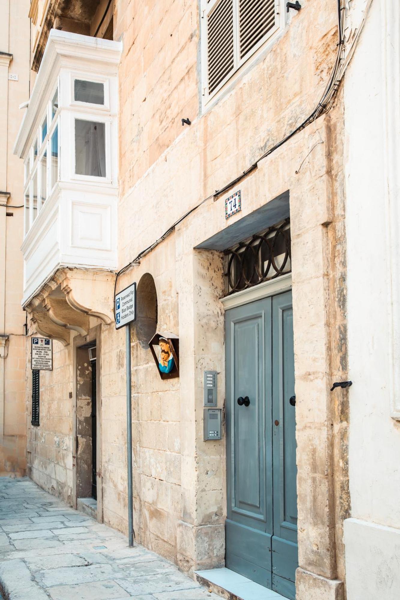 Valletta Waterfront 2 Beds Flat By Arcobnb Флоріана Екстер'єр фото